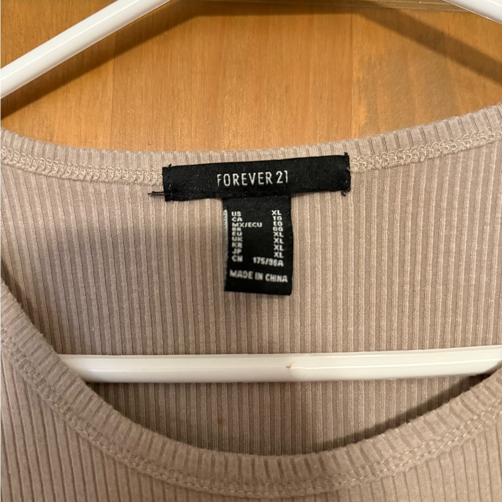 Forever 21 Beige Ribbed Tank - Picture 2 of 4